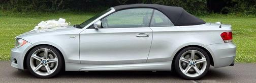 2011 BMW 135 135i Convertible 2D