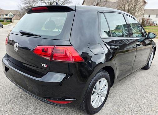 2016 Volkswagen Golf TSI 2-Door