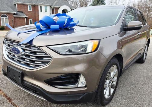 2019 Ford Edge Titanium