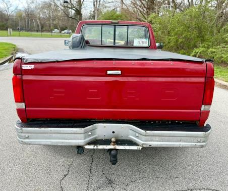 1989 Ford F-350 XLT Lariat Reg Cab DRW