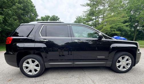 Black 2016 GMC Terrain SLT