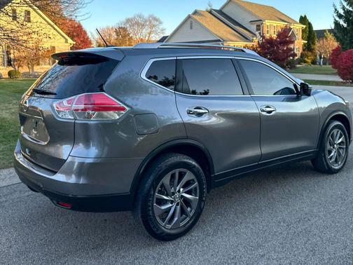 2016 Nissan Rogue SL