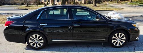 2011 Toyota Avalon Limited