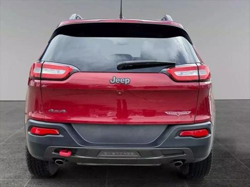 2015 Jeep Cherokee Sport