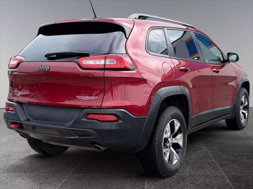 2015 Jeep Cherokee Sport