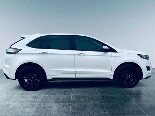 2018 Ford Edge Sport