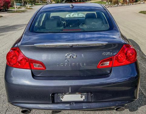 2012 INFINITI G25x Base