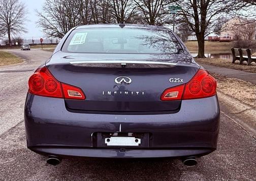 2012 INFINITI G25x Base