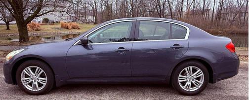 2012 INFINITI G25x Base