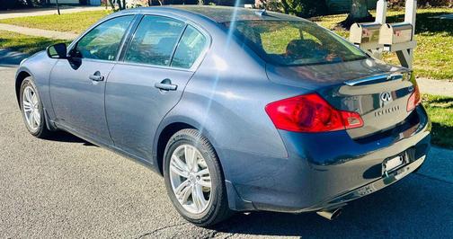 2012 INFINITI G25x Base