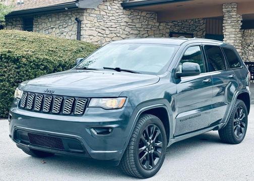 2018 Jeep Grand Cherokee Altitude