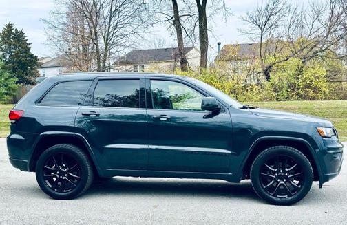2018 Jeep Grand Cherokee Altitude