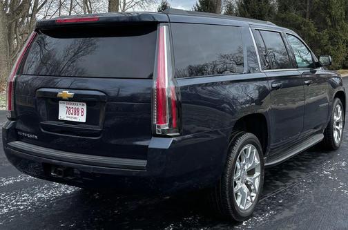2020 Chevrolet Suburban LT