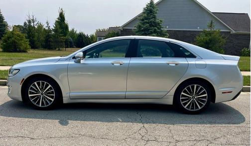 2017 Lincoln MKZ Premiere
