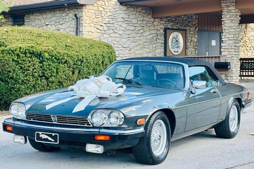 1990 Jaguar XJS XJS 2D Convertible