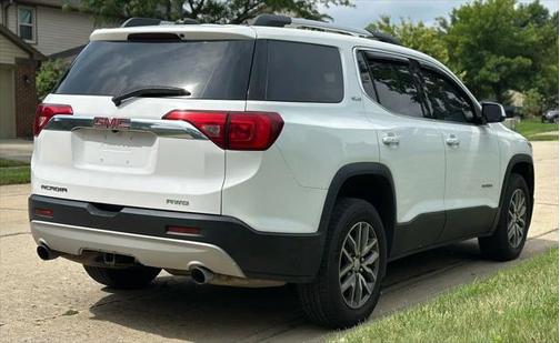 2018 GMC Acadia SLE-2