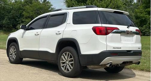 2018 GMC Acadia SLE-2
