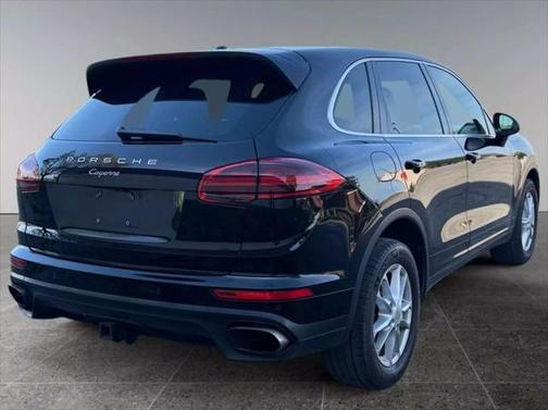 2016 Porsche Cayenne Base