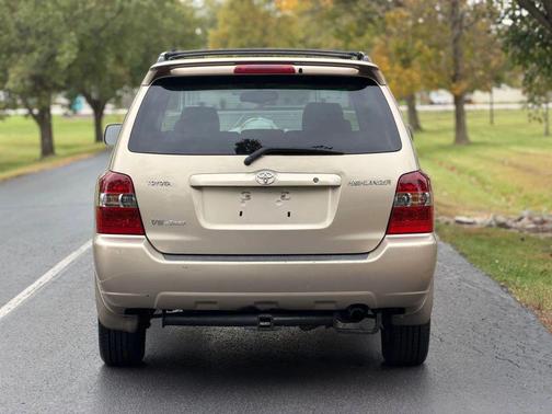 2005 Toyota Highlander Limited