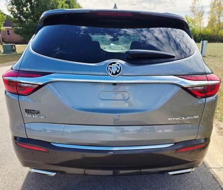 2018 Buick Enclave Essence