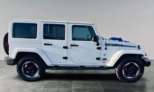 2014 Jeep Wrangler Unlimited Polar Edition