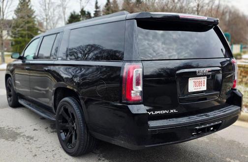 2019 GMC Yukon XL SLT