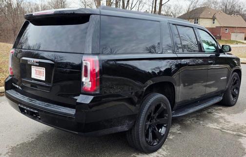 2019 GMC Yukon XL SLT