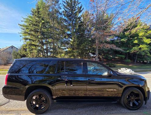 2019 GMC Yukon XL SLT