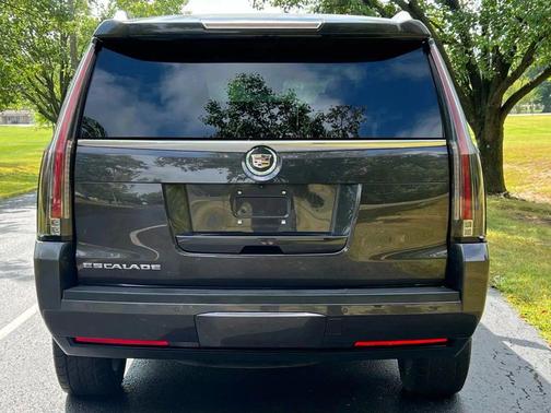 2015 Cadillac Escalade Premium