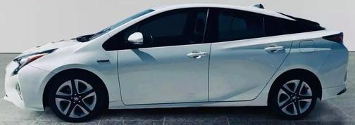 2016 Toyota Prius Two Eco