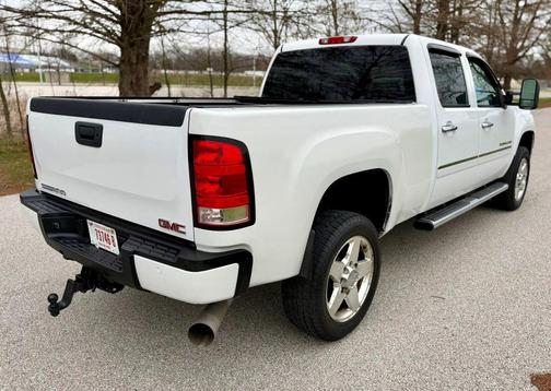 2011 GMC Sierra 2500 Denali