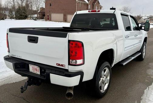 2011 GMC Sierra 2500 Denali