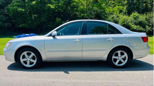 2009 Hyundai SONATA SE