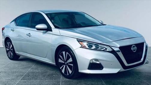 2021 Nissan Altima 2.5 SV