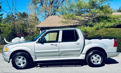 2004 Ford Explorer Sport Trac Adrenalin