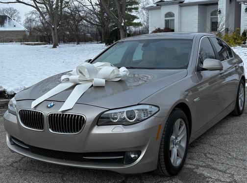 2013 BMW 528 528i Sedan 4D