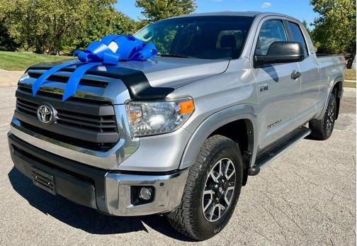 2014 Toyota Tundra SR5