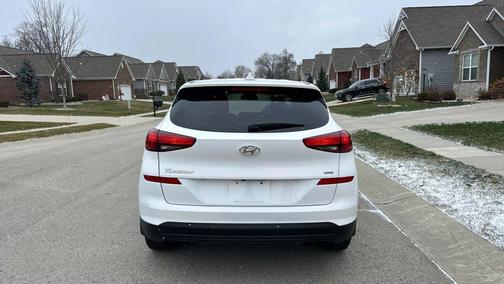 2020 Hyundai TUCSON SE