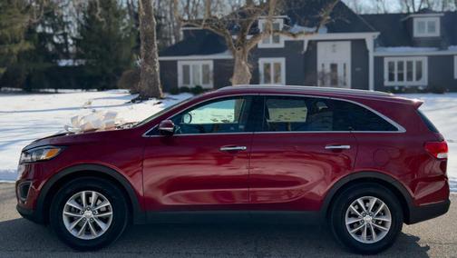 2016 Kia Sorento LX