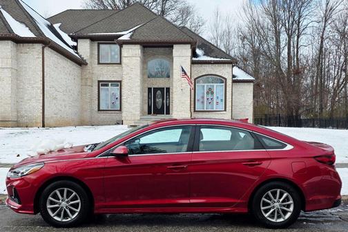2019 Hyundai SONATA SE