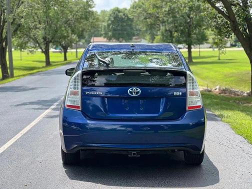 2010 Toyota Prius II
