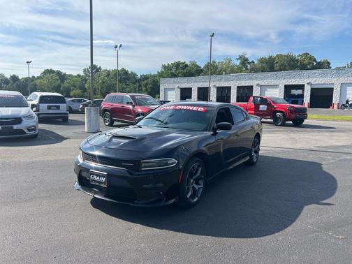 Pitch Black Clearcoat 2019 Dodge Charger GT