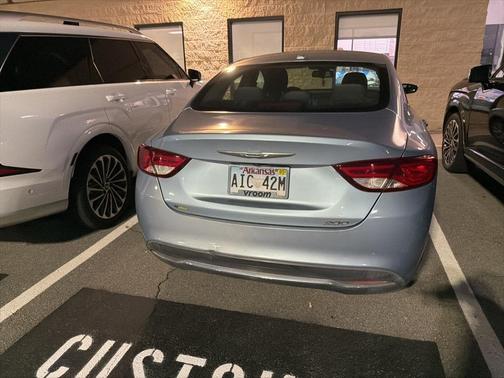 2015 Chrysler 200 Limited