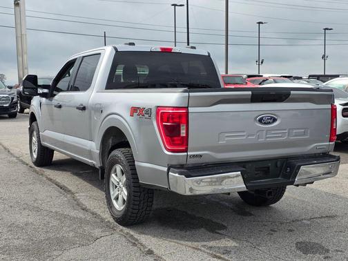 ICONIC SILVER METALLIC 2022 Ford F-150 XLT