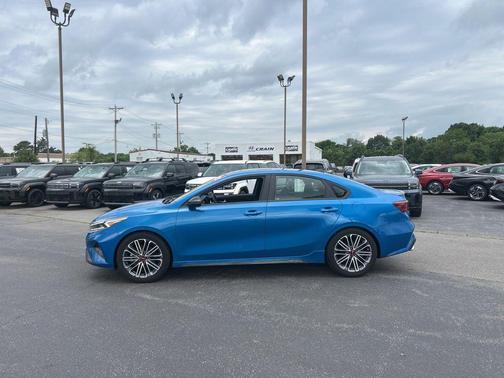 Sporty Blue 2023 Kia Forte GT