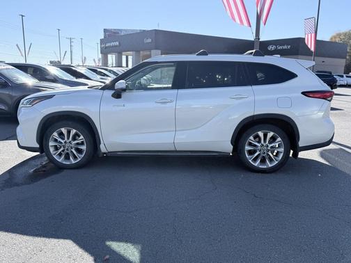 2021 Toyota Highlander Hybrid Limited