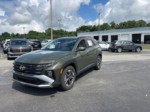 Rockwood Green 2026 Hyundai TUCSON SEL