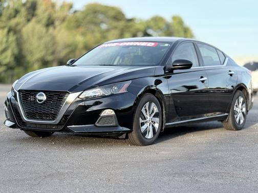 2022 Nissan Altima S FWD