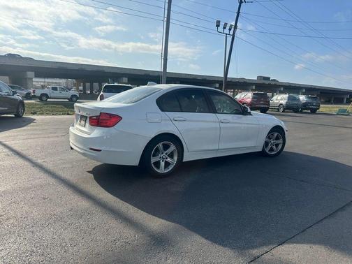 2015 BMW 320 i
