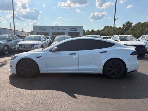 Pearl White Multi 2023 Tesla Model S Standard Range